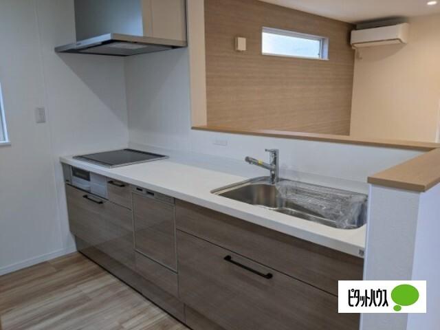 新築建売長苗代内舟渡　C棟 リビング