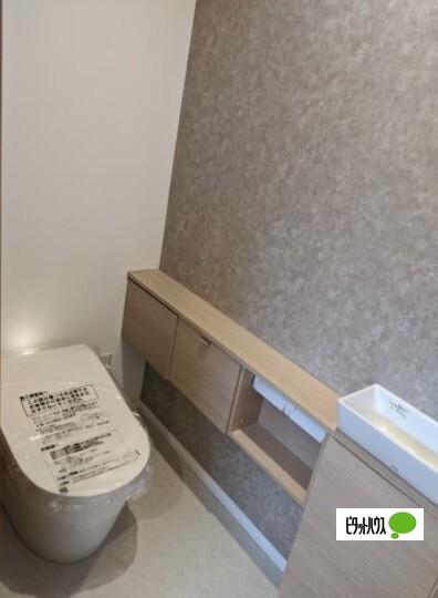 新築建売長苗代内舟渡　C棟 トイレ