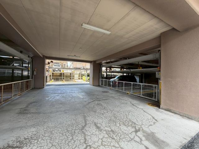 藤和ハイタウン平野駅前 駐車場