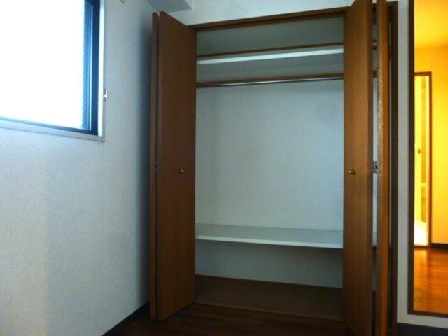 フローラ南館（403） 収納