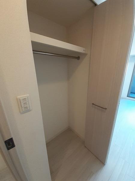 プレサンスOSAKA DOMECITYクロスティ 収納
