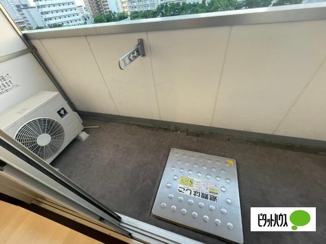 ELLE難波WEST バルコニー