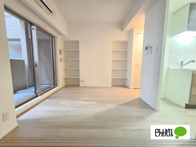 レオンコンフォート本町東Ⅲ（806） 玄関
