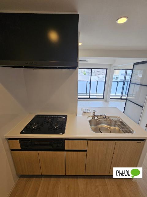 Louis Residence 弁天町 キッチン