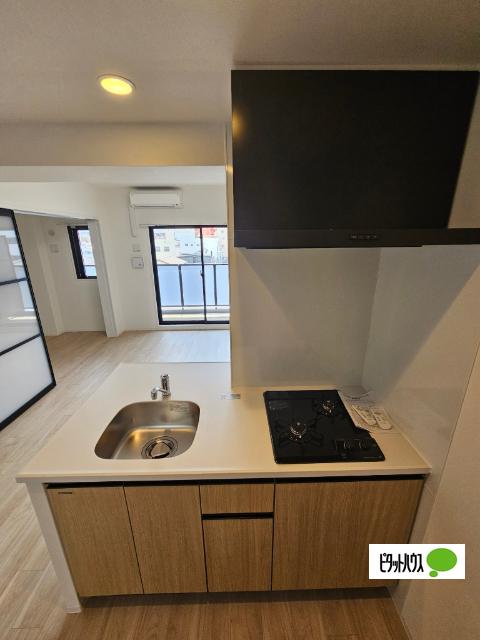 Louis Residence 弁天町 キッチン