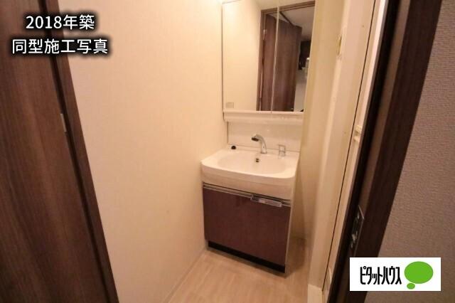 プレサンス松屋町ヴィゴラス（800） 洗面