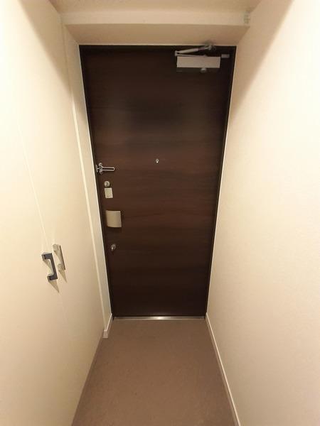 プレサンス京町堀ノース 玄関