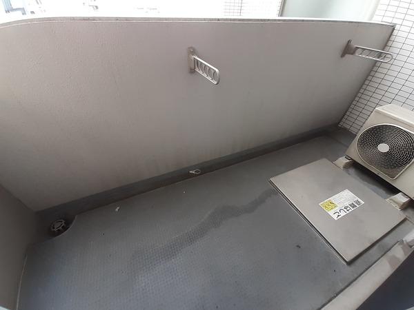 レオンコンフォート本町東 バルコニー