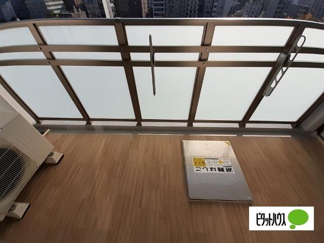 プレサンスDOMECITYコレーレ バルコニー