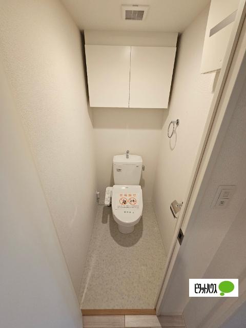 セレニテ本町東リアン トイレ