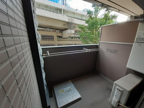 エスライズ本町東（1301） バルコニー