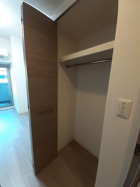 プレサンスOSAKA DOMECITYクロスティ 収納