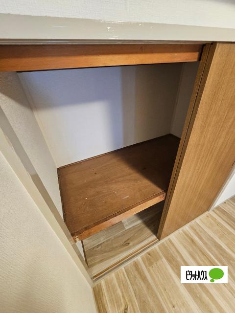 コンフィデンス西本町 収納