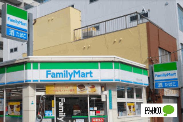 ファミリーマート市岡みなと通店：303m