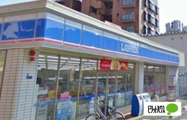 ローソン港区弁天五丁目店：907m