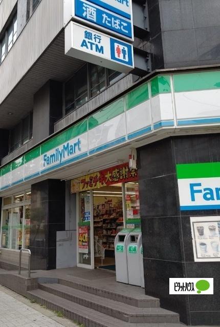 ファミリーマート西本町二丁目店：172m