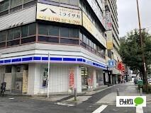 ローソン谷町三丁目西店：242m