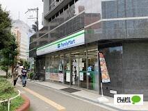 ファミリーマート江戸堀なにわ筋店：235m