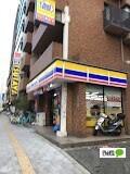 ミニストップ北堀江店：205m