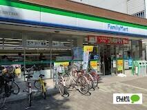 ファミリーマート南堀江四丁目店：356m