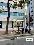 ファミリーマート本町駅西店：351m