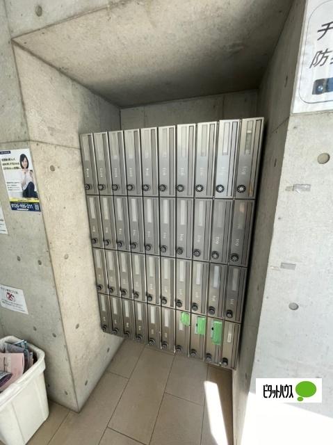 レオンコンフォート弁天町（404） エントランス