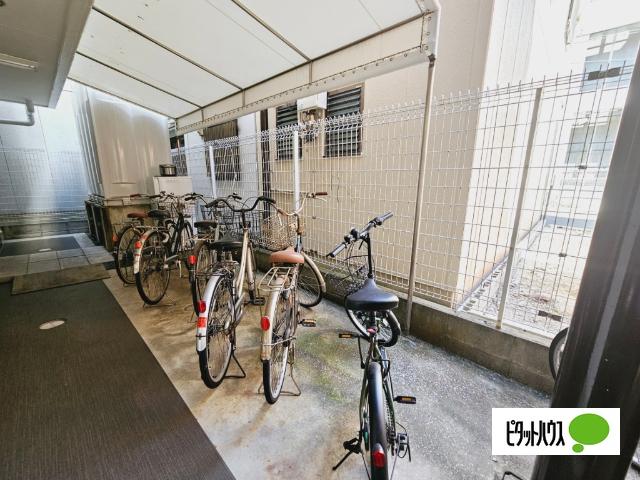 パルM 駐車場