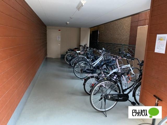 みおつくし江戸堀　 駐車場