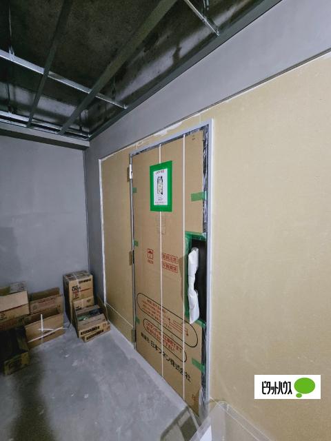 スプランディッド弁天町 駐車場
