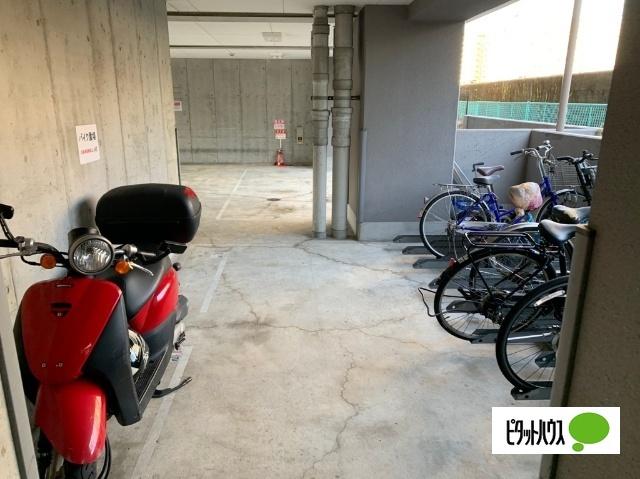アスリート本町リバーウエスト エントランス