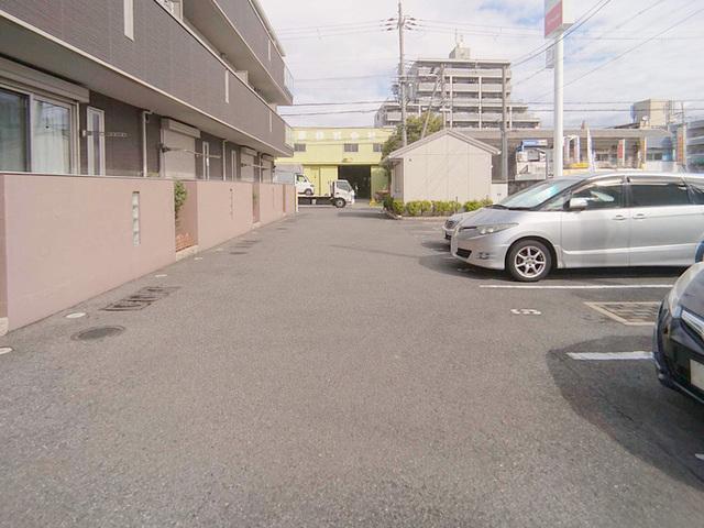 コートハウス　アージュ（107） 駐車場