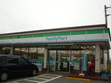 ファミリーマート白里海岸店：1362m