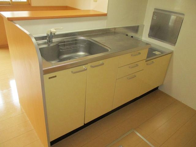 カーサみつわ台　Ｋ（101） キッチン