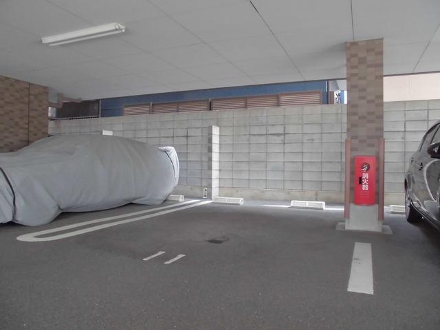 セモア中山（309） 駐車場