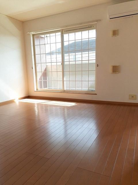 カレントヒルズ　Ａ（204） リビング