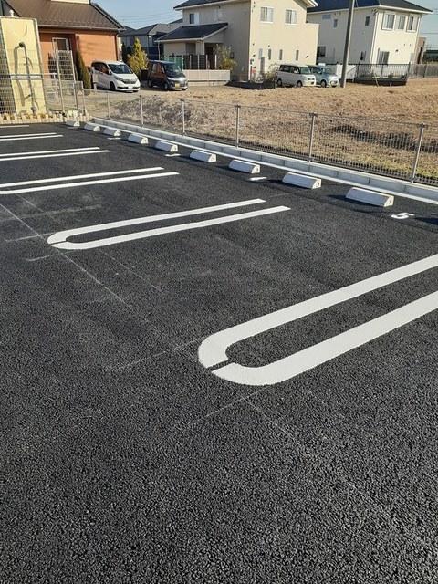 サン　ヴェール　小林　Ａ（201） 駐車場