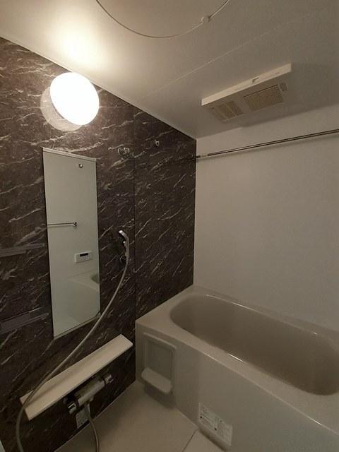 スアヴィス千葉（1406） バス／シャワー