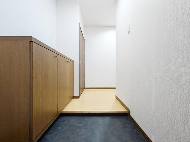 オーシャンビュー壱番館（803） 玄関