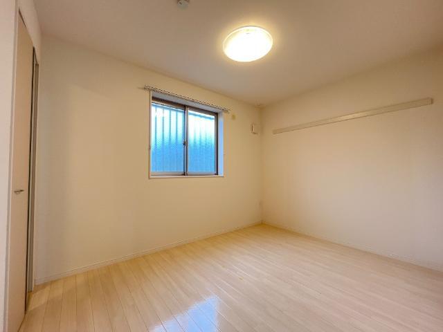 フェリチターレボスコ 部屋画像