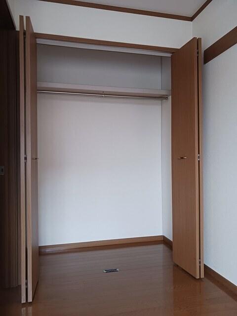 アヴニールⅩ（103） 収納