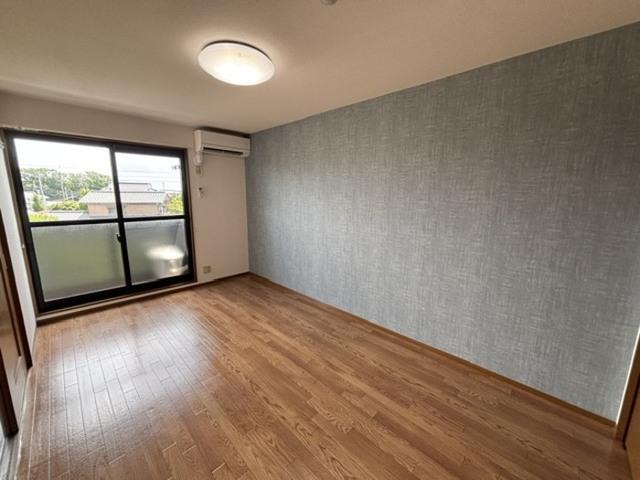 リビングタウン松ヶ島　Ｂ（305） 室内