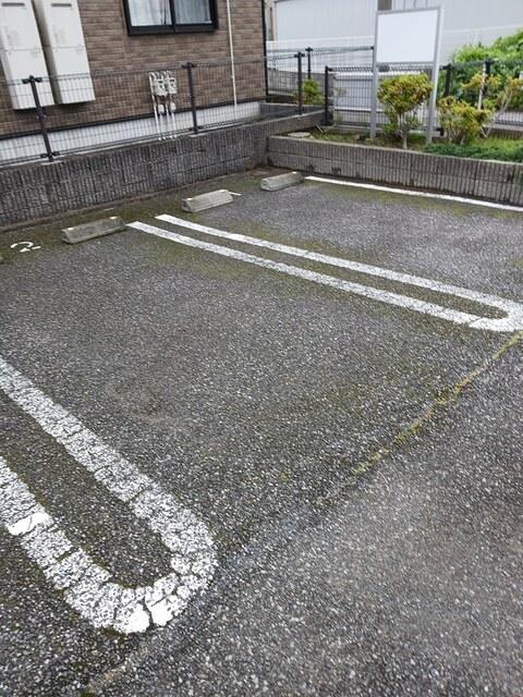 ジャックパレスＣ（201） 駐車場