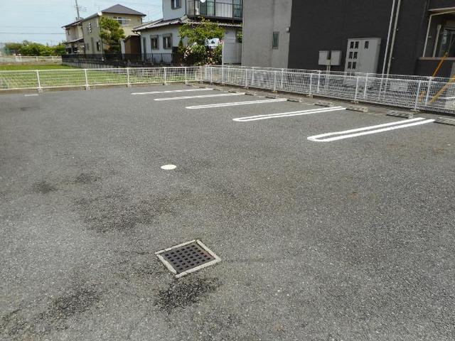 パシフィックコーストⅡ（203） 駐車場