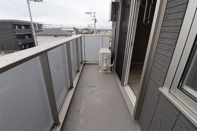 D-KISARIA WⅢ（302） バルコニー