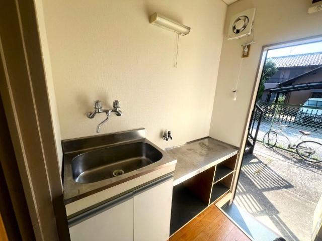 メゾン八幡A（102） キッチン
