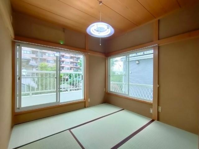 ルピナスの散歩道ラ・ファミーユ 室内