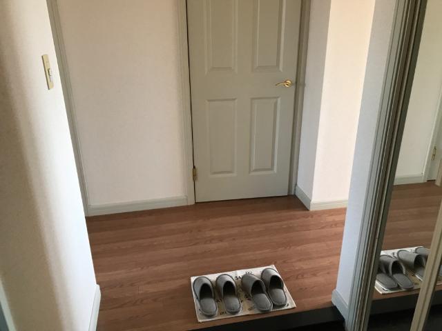プランドール 玄関