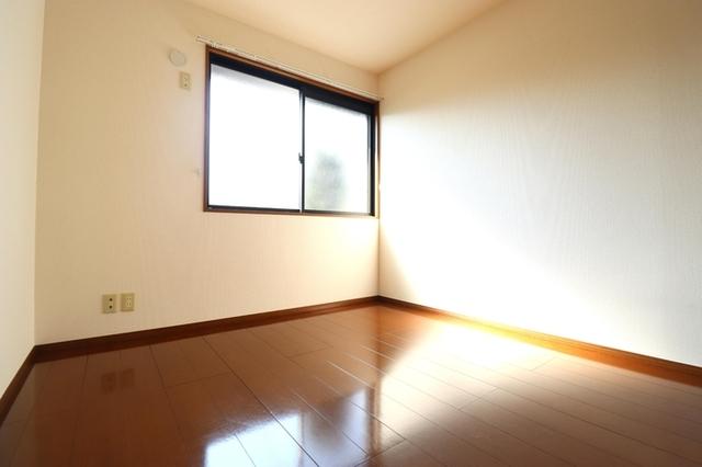 ロイヤルクレッセント西登戸（103） 部屋画像