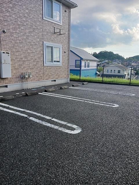 ローマ・アリエスＢ（101） 駐車場