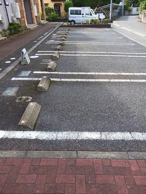 プラムフィールドＢ（101） 駐車場